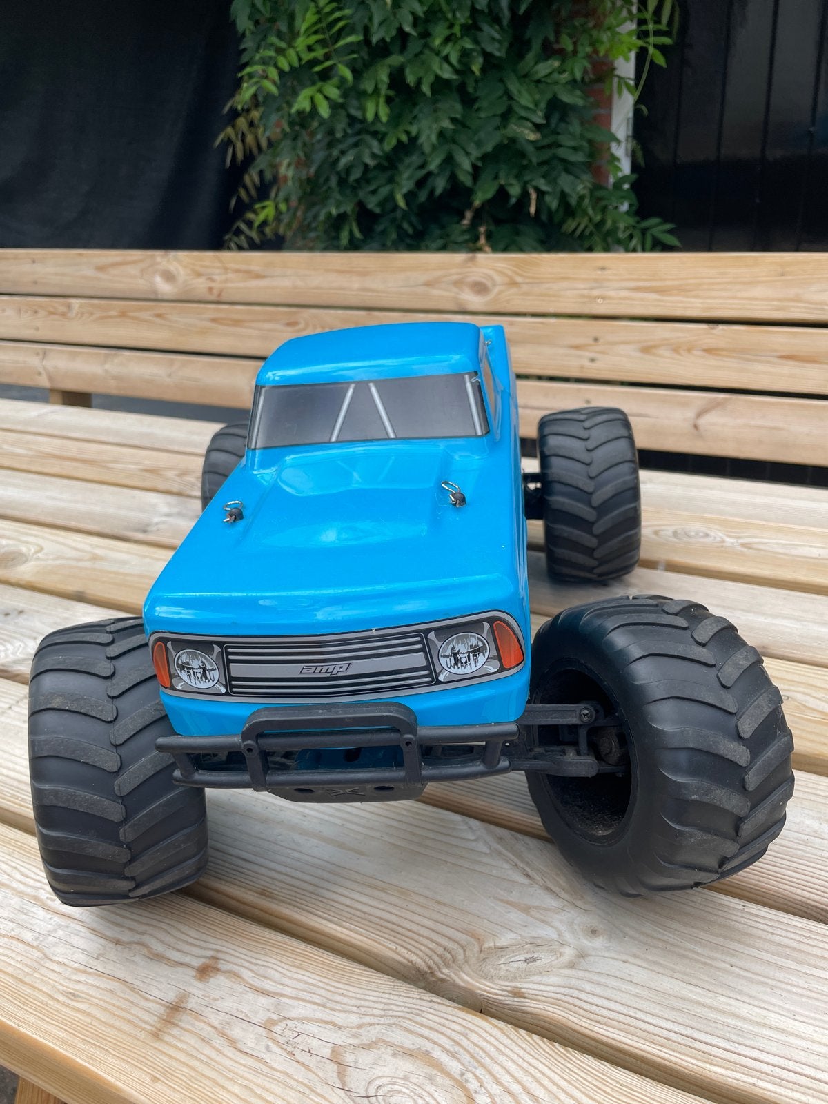 ECX AMP Crush RC auto met nieuwe oplader, Elektro, Auto offroad, Ophalen of Verzenden, Zo goed als nieuw