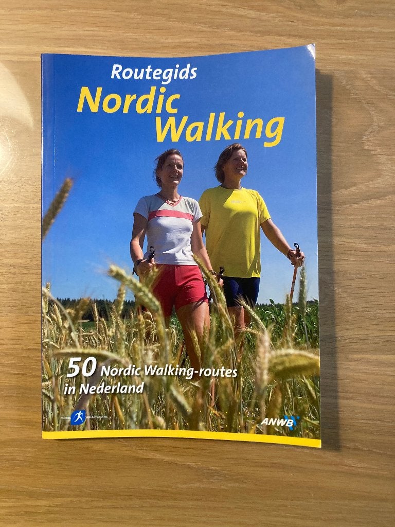 routegids nordic walking 50 routes in Nederland, Boeken, ANWB, Fiets- of Wandelgids, Ophalen of Verzenden, Zo goed als nieuw