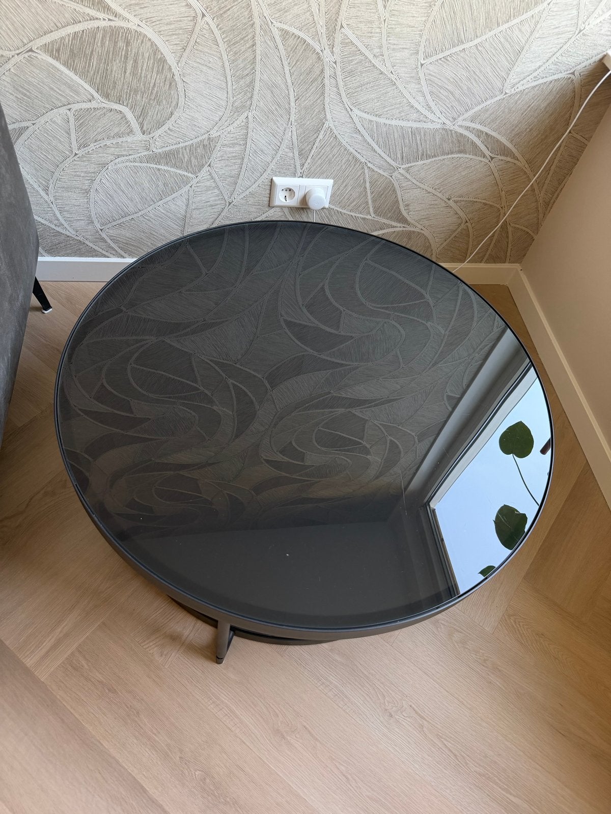 IKEA salontafel met gebruikerssporen, Ophalen, Gebruikt, Ovaal, Glas