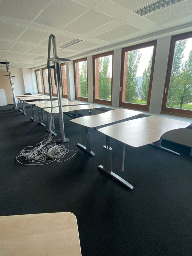 Vepa bureaus ( partij beschikbaar) hoogte instelbaar, Postbus 95 – 7900 AB Hoogeveen, In hoogte verstelbaar, Ophalen of Verzenden
