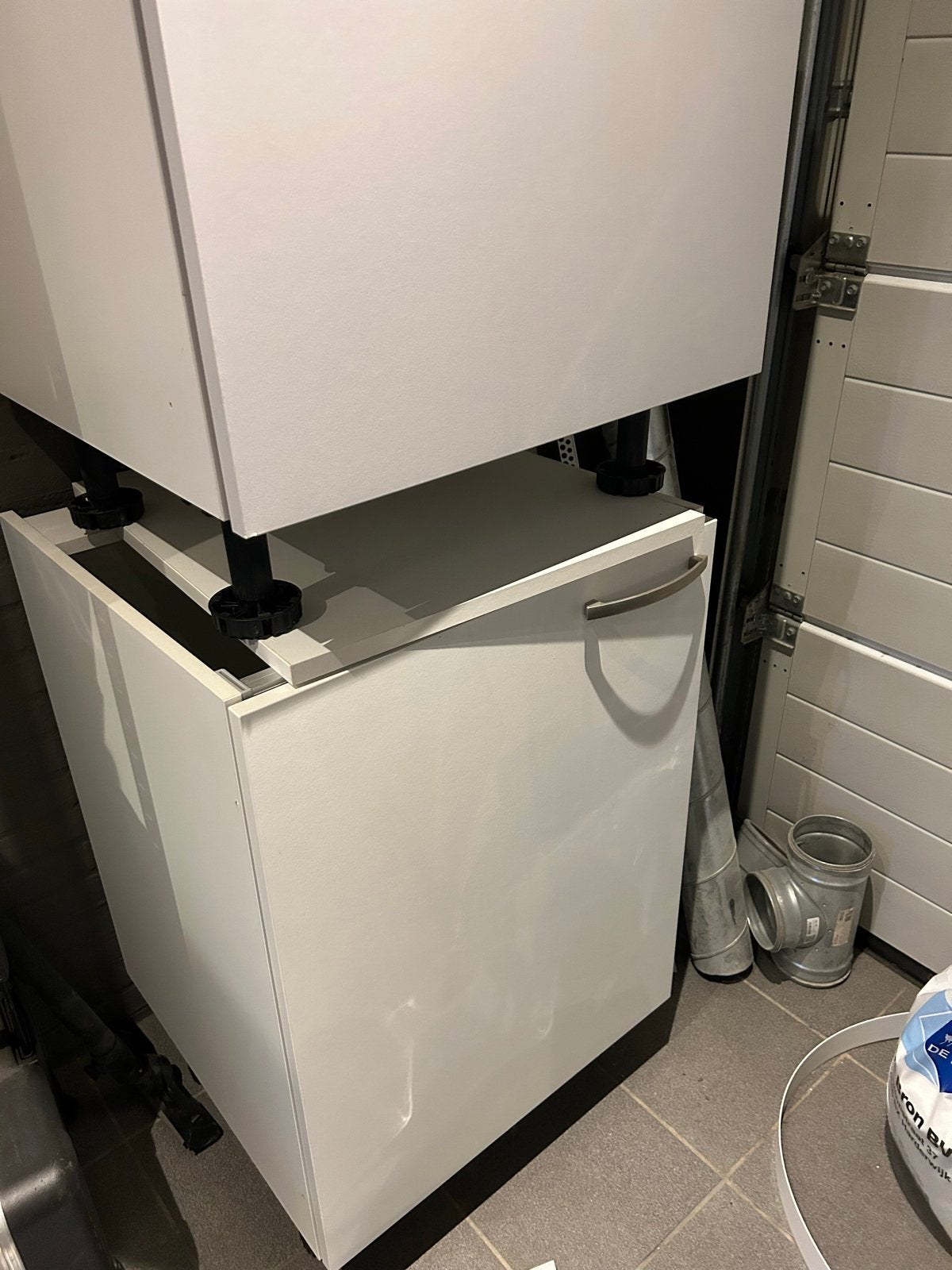 2 Witte Keukenkastjes, Ophalen, Zo goed als nieuw