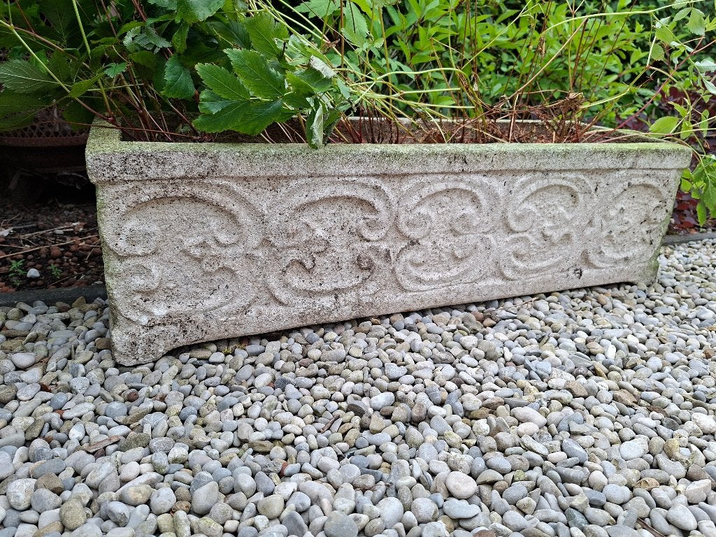 Een oude antieke stenen rechthoekige bloembak, Tuin en Terras, Ophalen, Steen, Gebruikt, Minder dan 30 cm