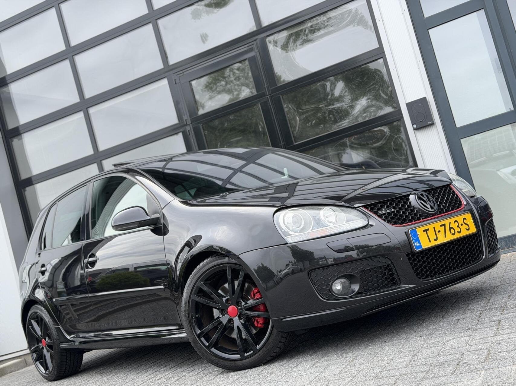 Volkswagen Golf 2.0 TFSI GTI DSG / Leder / Xenon / TOP STAAT, Gebruikt, Zwart, 4 cilinders, 1984 cc