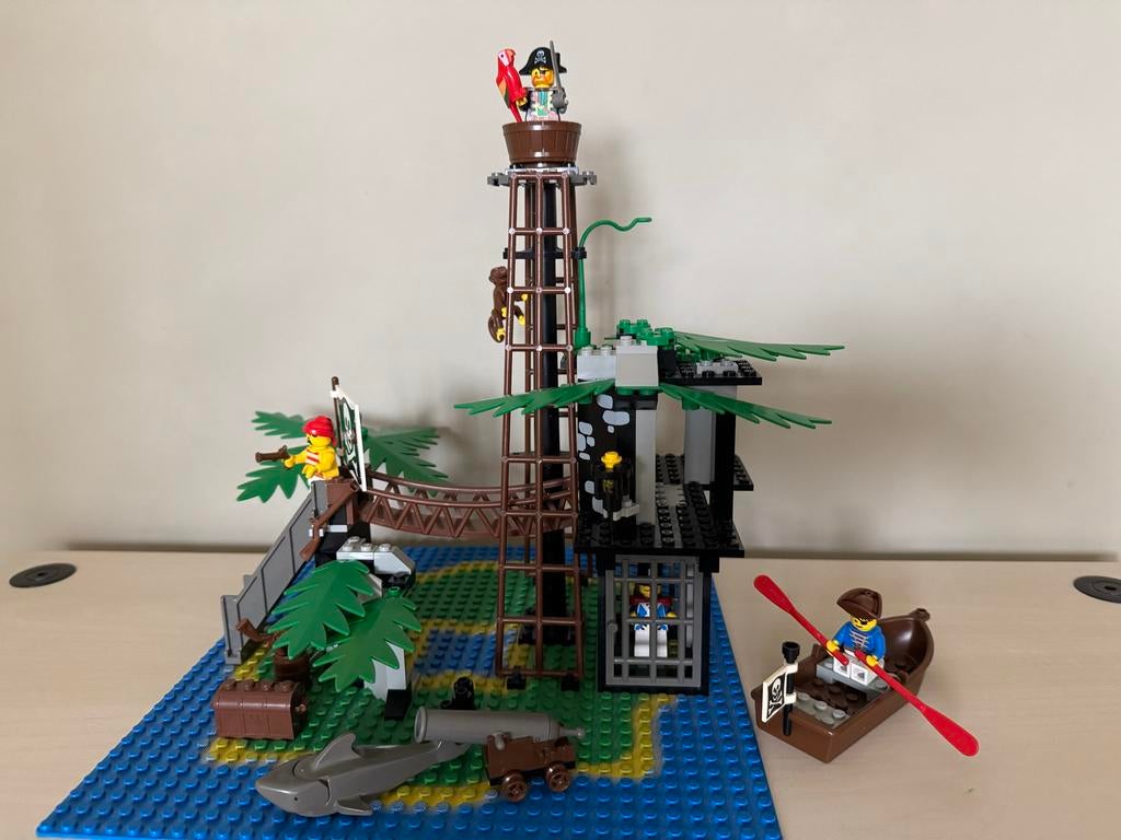 Lego Pirates 6270 Verborgen Eiland - Complete set met doos, Lego, Zo goed als nieuw, Compleet, Complete set