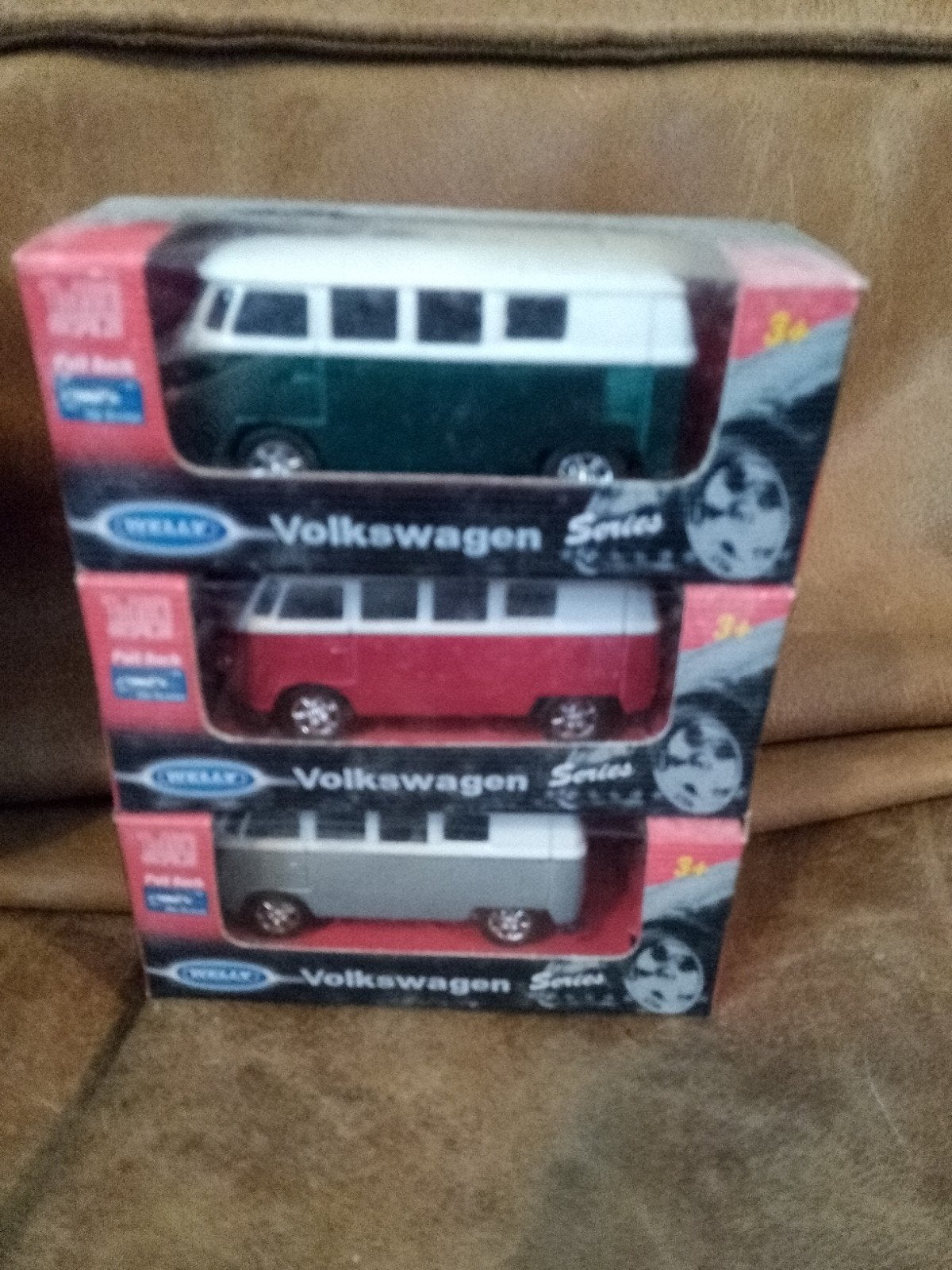 3 schaalmodellen vw bus.nieuw, Ophalen of Verzenden, Nieuw