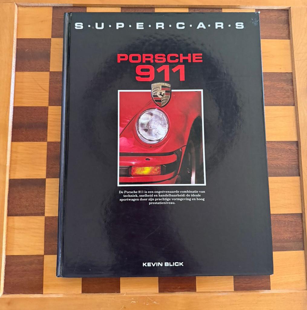 Supercars Porsche 911 Boek - Geschiedenis en Details, Boeken, Auto's | Boeken, Ophalen of Verzenden, Gelezen, Porsche