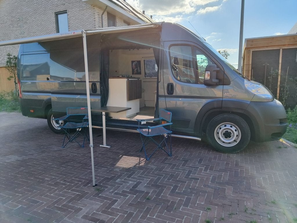 Fiat Ducato 2.3 MultiJet-dieselmotor buscamper, Chemisch toilet, Buscamper of Camperbus, Bestuurdersdeur, Fiat