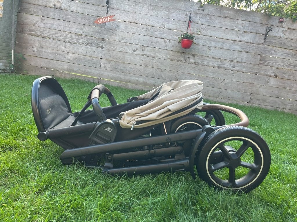 Foto 22 van Beige kinderwagen Britax Römer Smile3 incl. reiswieg + buggy