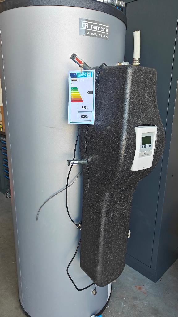 Oplaadboiler Aqua Cella 300L 40-90kW Remeha, Doe-het-zelf en Verbouw, Ophalen, Gebruikt, Aardgas, 100 liter of meer