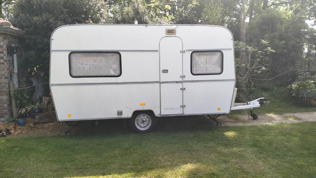 Fendt Caravan - Compact en Klaar voor Avontuur, Rondzit, Particulier, Fendt, Luifel