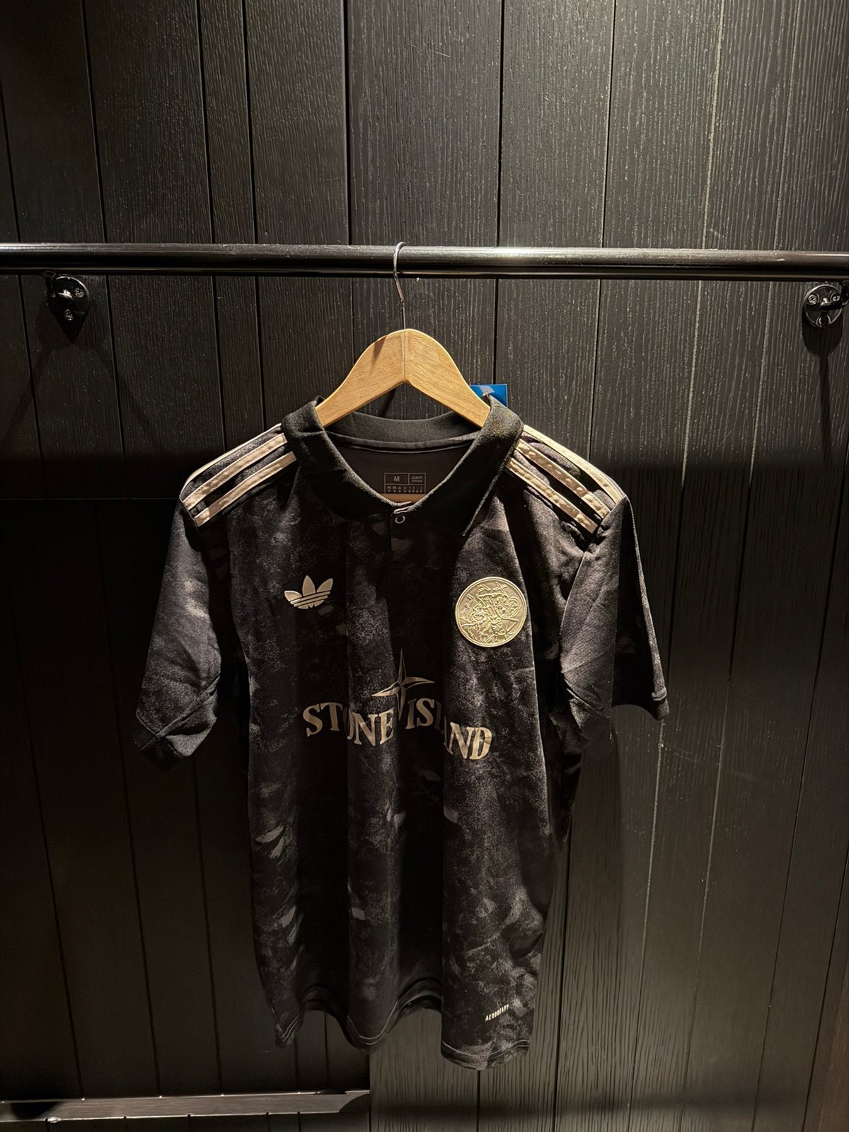 Ajax voetbalshirt, Sport en Fitness, Voetbal, Maat M, Ophalen of Verzenden, Nieuw, Shirt