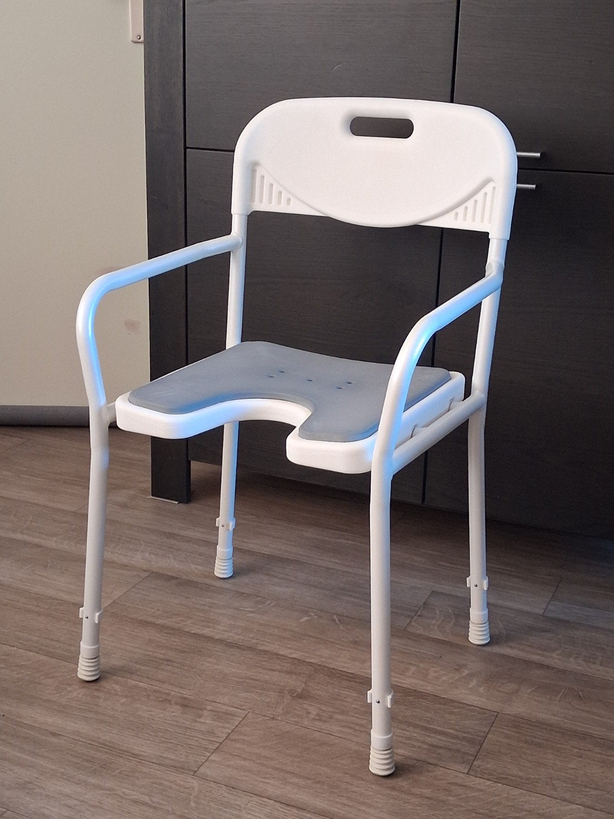 Douche stoel, Ophalen