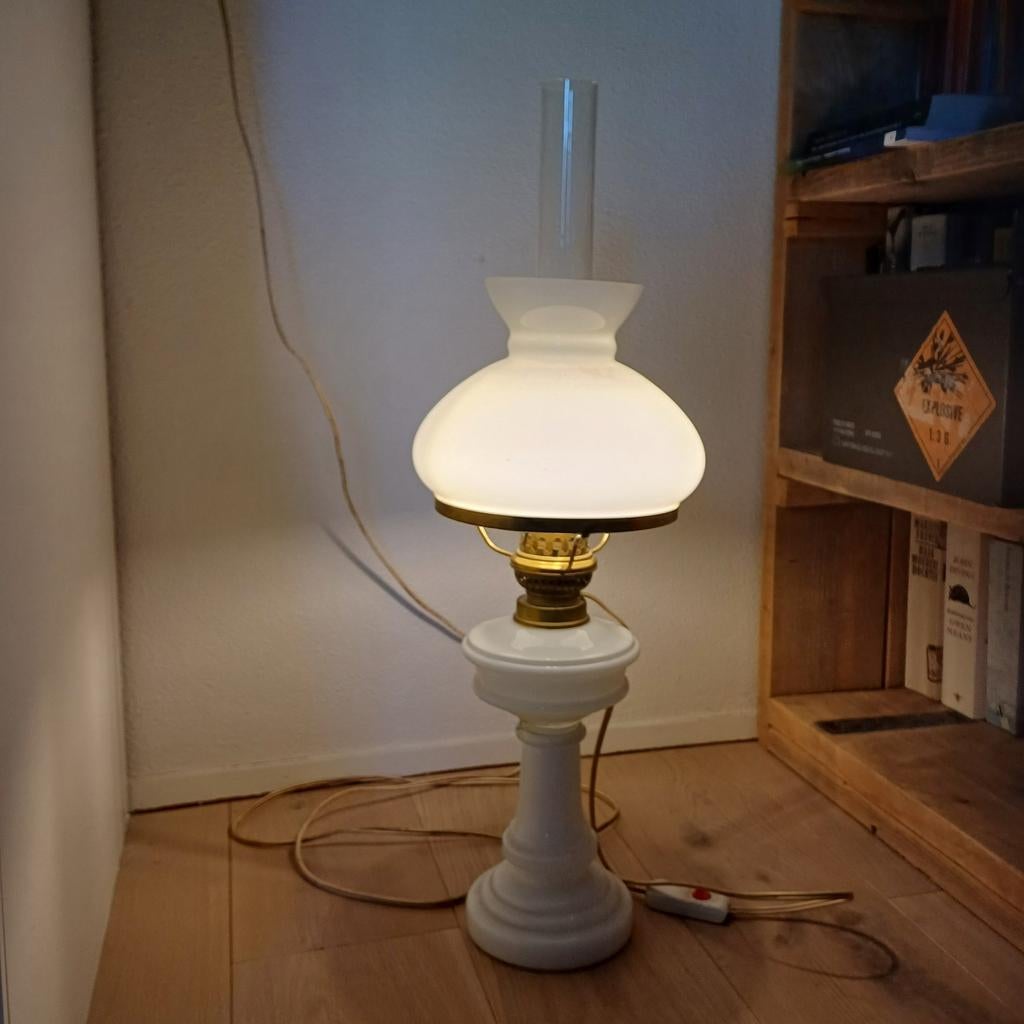 Ouderwetse olielamp op stroom, Ophalen of Verzenden