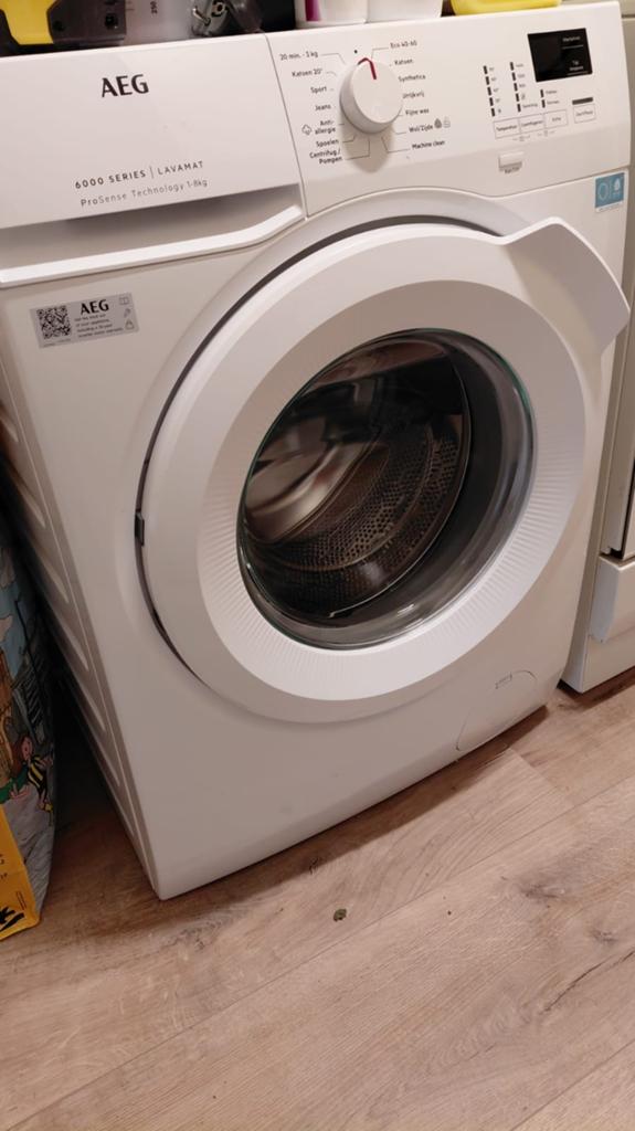 Wegens overlijden AEG wasmachine Type LF6KIEL 4 maanden oud, Ophalen, 6 tot 8 kg, Zo goed als nieuw, 85 tot 90 cm