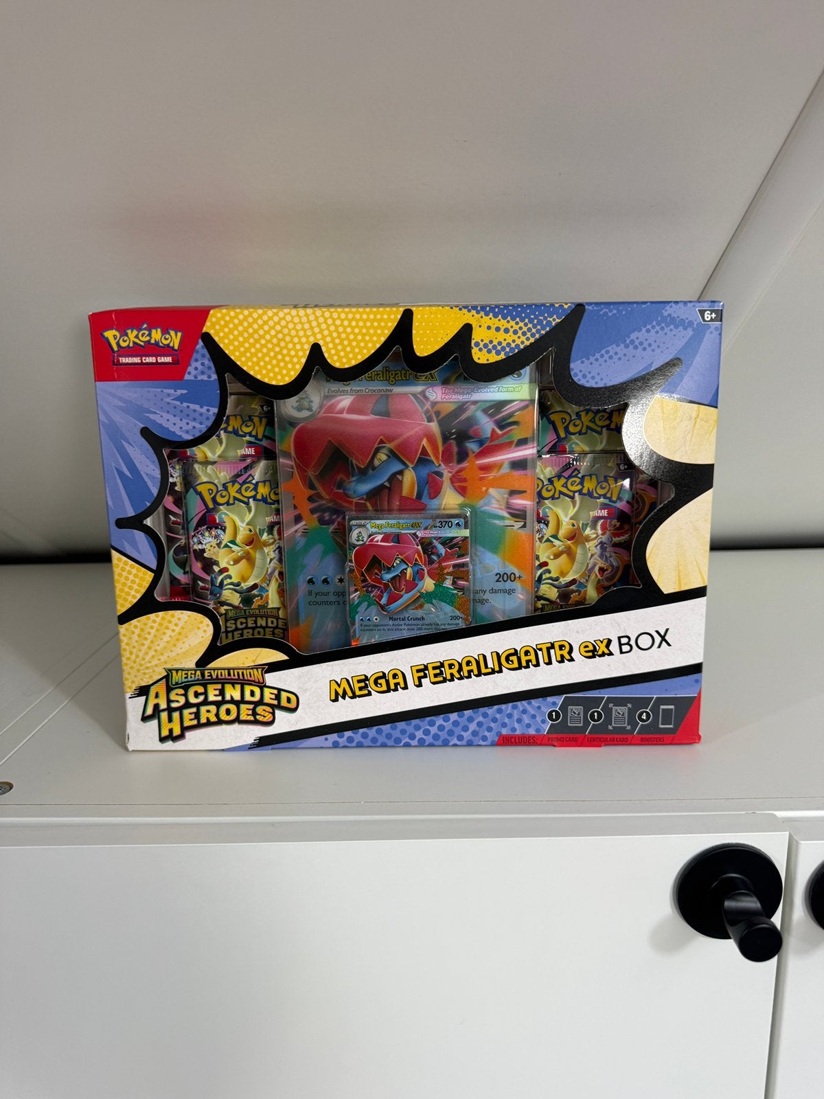 Ascended Heroes Mega Feraligatr Ex box, Ophalen of Verzenden, Zo goed als nieuw