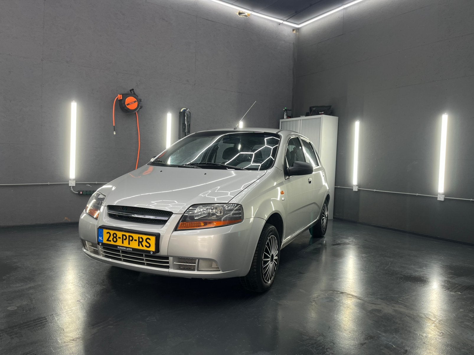 Daewoo Kalos 1.2 2004 Grijs | APK tot 2-06-2027 |, Auto's, Voorwielaandrijving, 1150 cc, 4 cilinders, Kalos