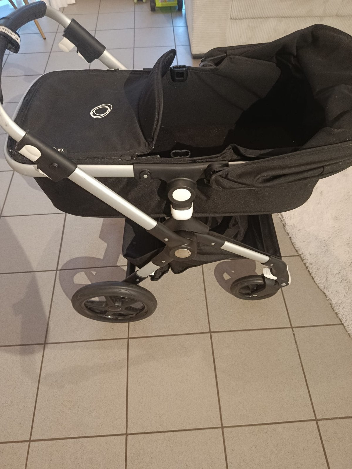 Foto 6 van Bugaboo Lynx kinderwagen + reiswieg.