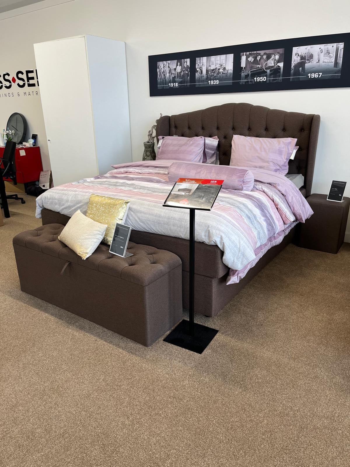 Swiss Sense boxspring inclusief topper & nachtkastjes, Ophalen, Gebruikt, Overige kleuren, Tweepersoons