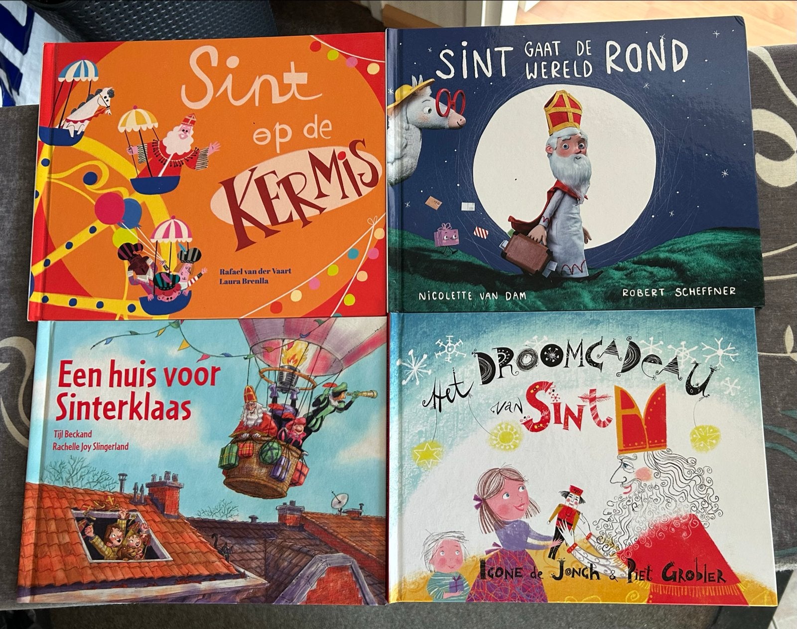 Sinterklaas Boekenpakket: 4 Prachtige Verhalen, Ophalen of Verzenden, Nieuw, Fictie algemeen