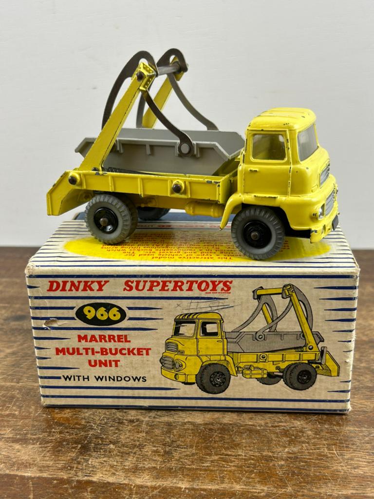 Dinky Supertoys 966 Mattel Multi-Bucket Unit, Ophalen of Verzenden, Zo goed als nieuw, Bus of Vrachtwagen, Dinky Toys