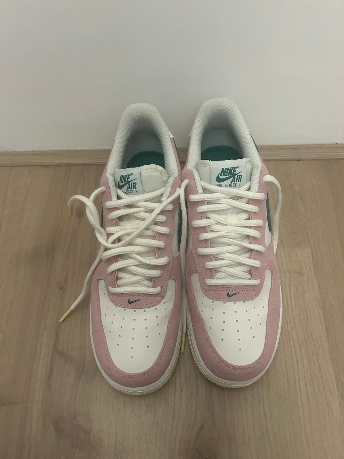nike air force 1 maat 44, Kleding | Heren, Ophalen of Verzenden, Zo goed als nieuw, Wit