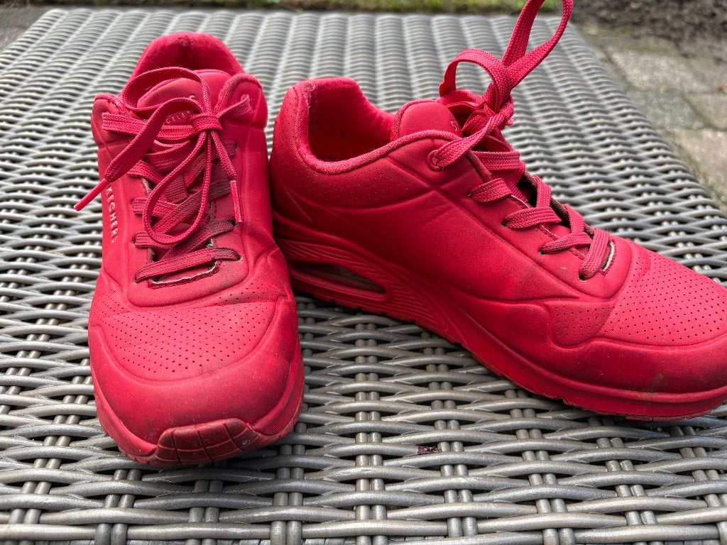 Knalrode Skechers - Maat 39, Ophalen, Skechers, Sneakers of Gympen, Gedragen