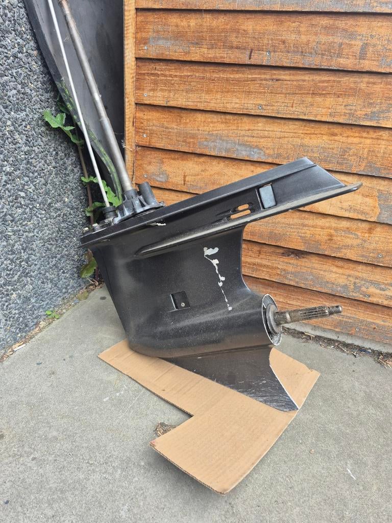Staartstuk Evinrude E-TEC 75-90 PK met haarscheur, Ophalen of Verzenden