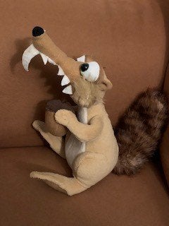 Ice Age knuffel Scrat de eekhoorn met zijn eik noot, Overige typen, Ophalen of Verzenden, Zo goed als nieuw, Middelgroot (20 tot 80 cm)