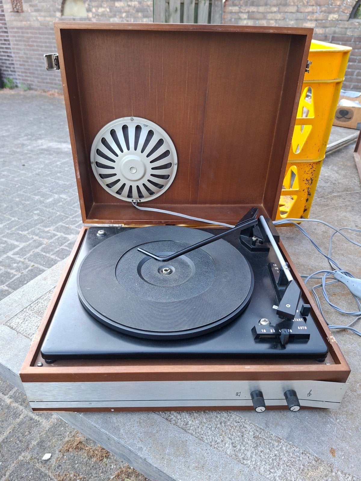 Vintage Platenspeler met Ingebouwde Luidspreker, Audio, Tv en Foto, Platenspelers, Overige merken, Gebruikt, Automatisch, Ophalen of Verzenden