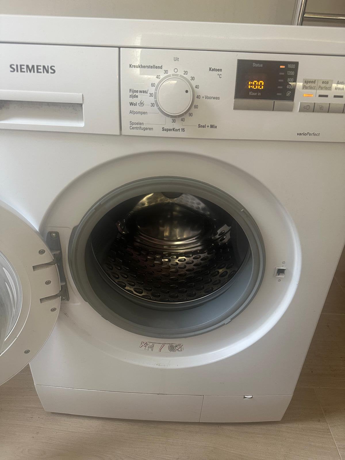 Siemens IQ700 VarioPerfect wasmachine 1600t 8kg, Ophalen, 8 tot 10 kg, Energieklasse A of zuiniger, Voorlader