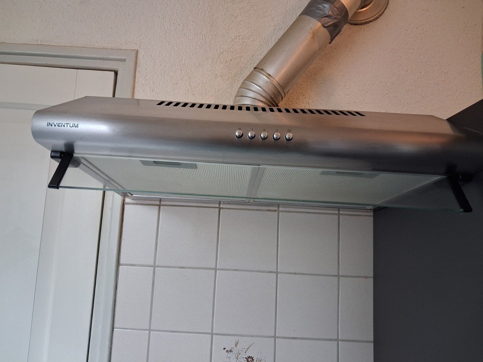 Inventum afzuigkap - moet mogelijk nieuwe buis aan, Witgoed en Apparatuur, Ophalen, Gebruikt, Wandschouwkap, Vrijstaand