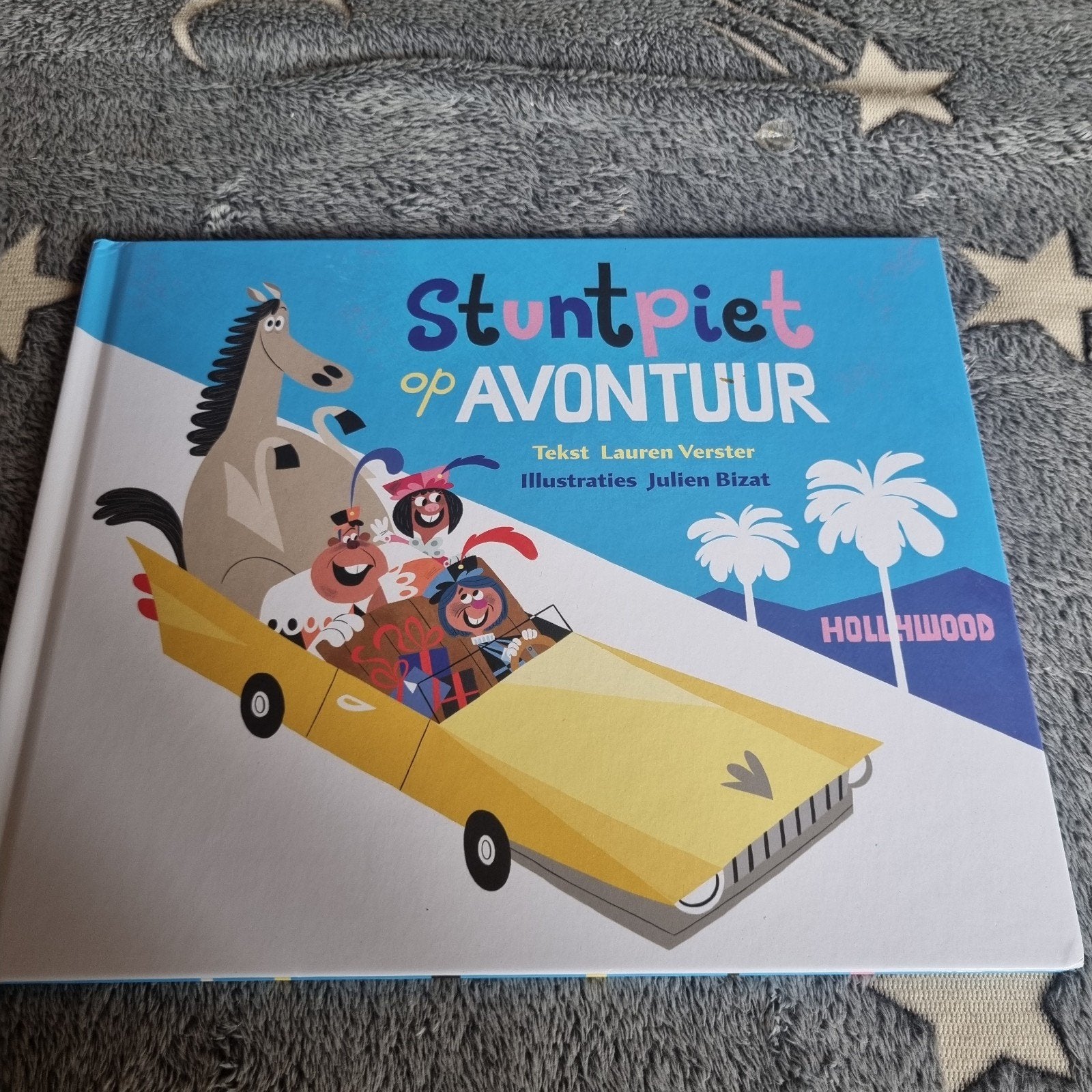 Stuntpiet op avontuur - Lauren Verster & Julien Bizat, Ophalen of Verzenden, Zo goed als nieuw, Lauren Verster, Fictie algemeen