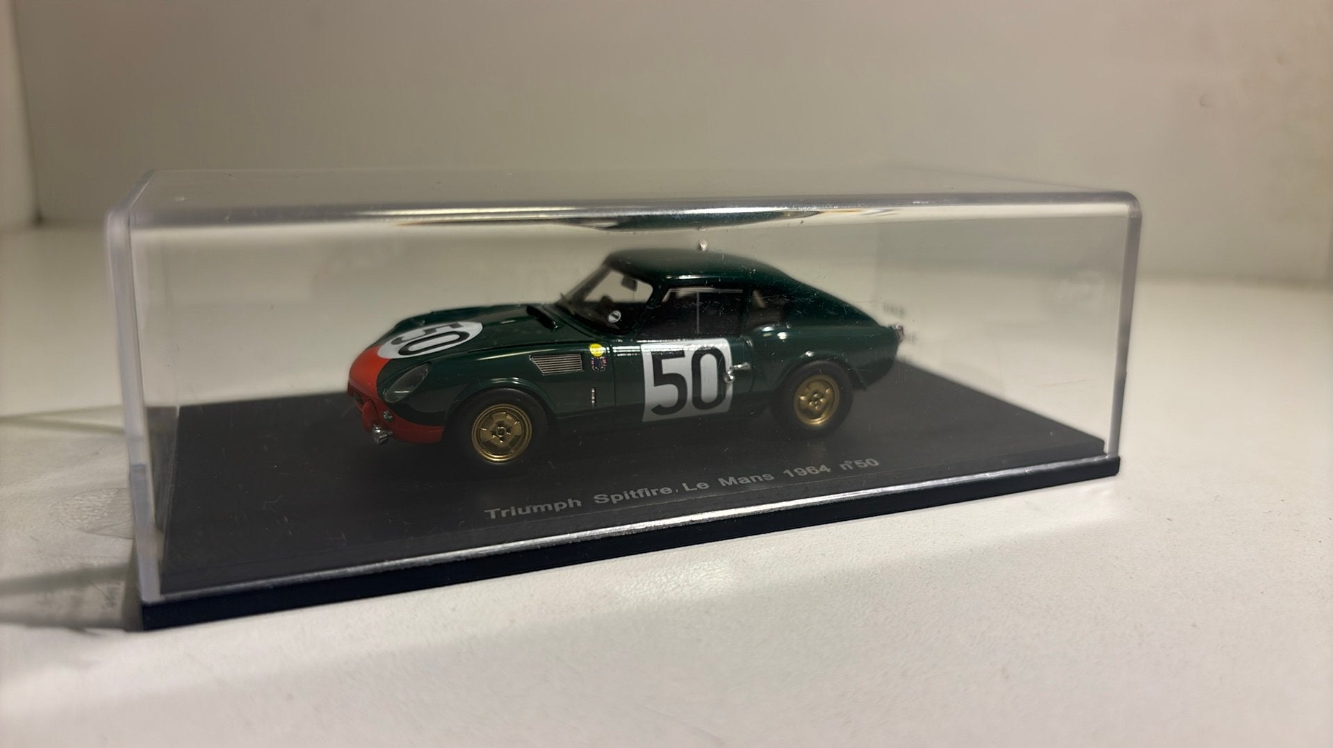 Truimph spitfire le mans 1964 #50 spark 1.43