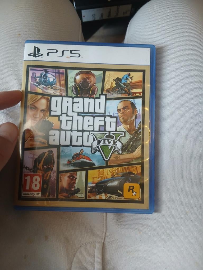 Grand Theft Auto V (GTA 5) PS5 - Zo goed als nieuw, Spelcomputers en Games, Games | Sony PlayStation 5, Ophalen, Zo goed als nieuw