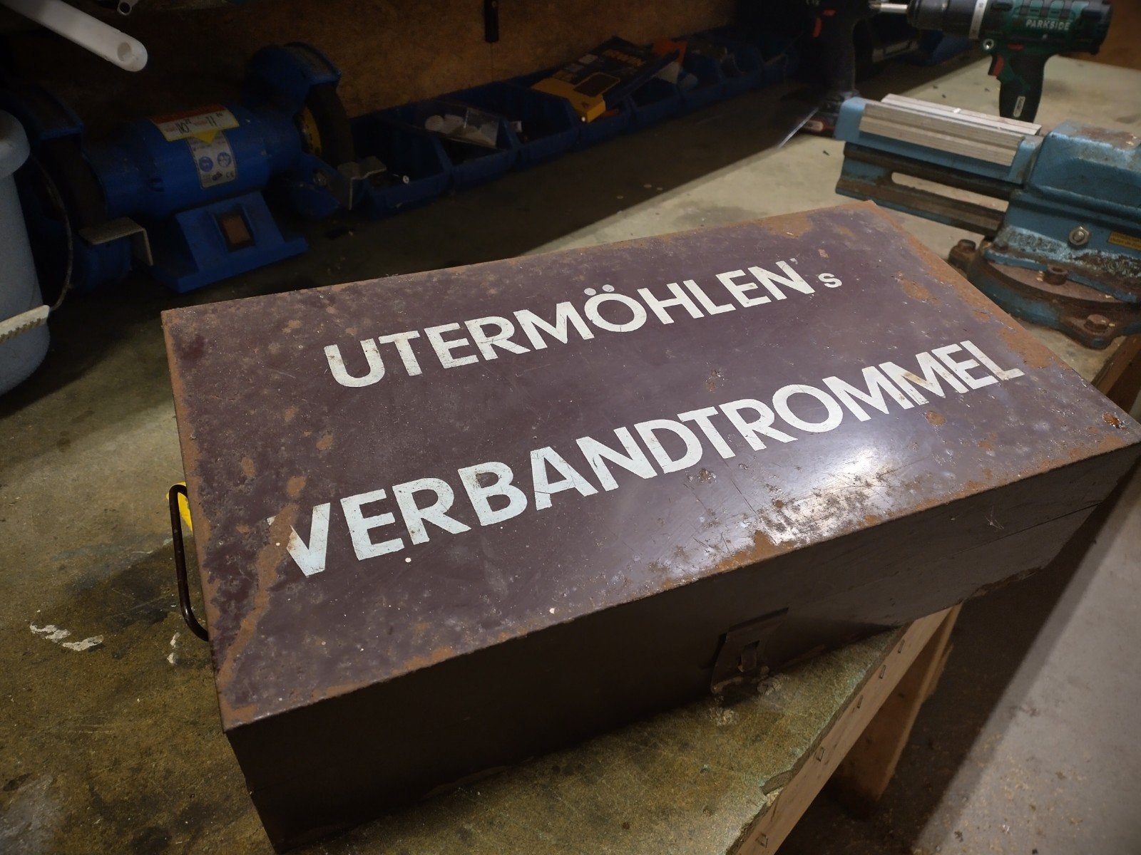 Verbanddoos incl. Inhoud., Ophalen of Verzenden, Overige