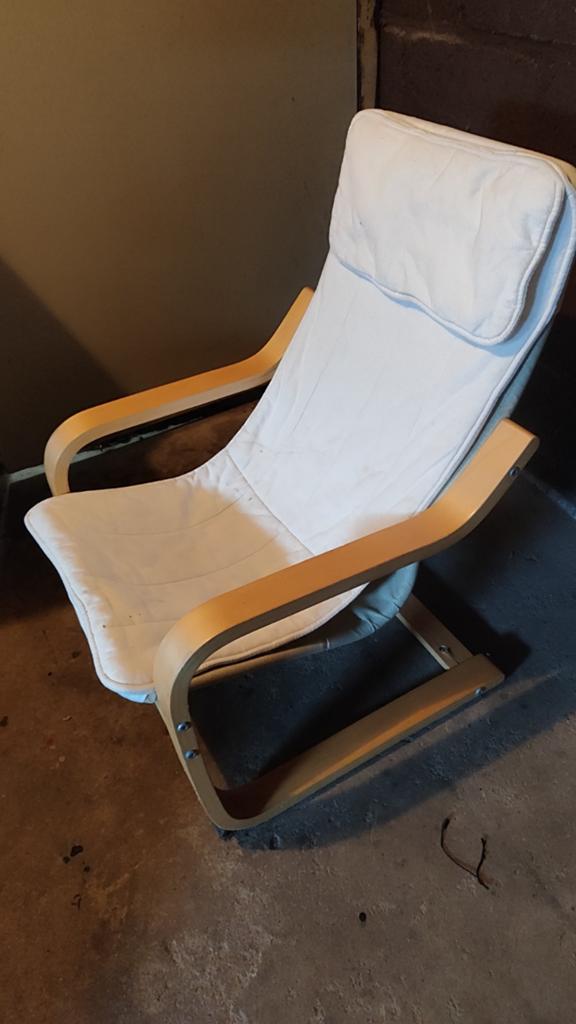 2 ikea stoelen kinderen, bieden per stoel, Ophalen, Twee, Wit, Zo goed als nieuw