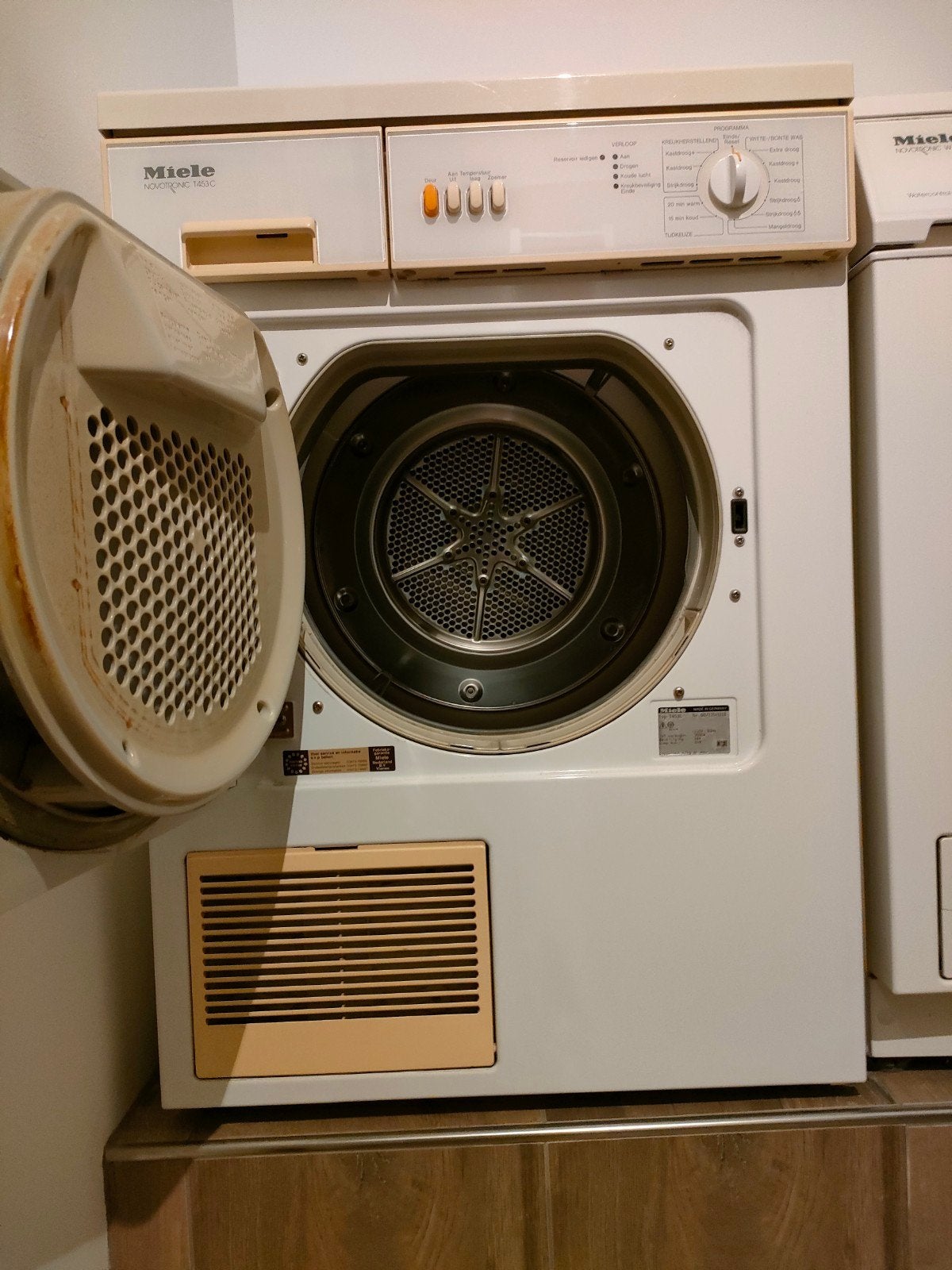 Miele Novotronic T453C condensdroger, Ophalen, Gebruikt, 4 tot 6 kg, 85 tot 90 cm