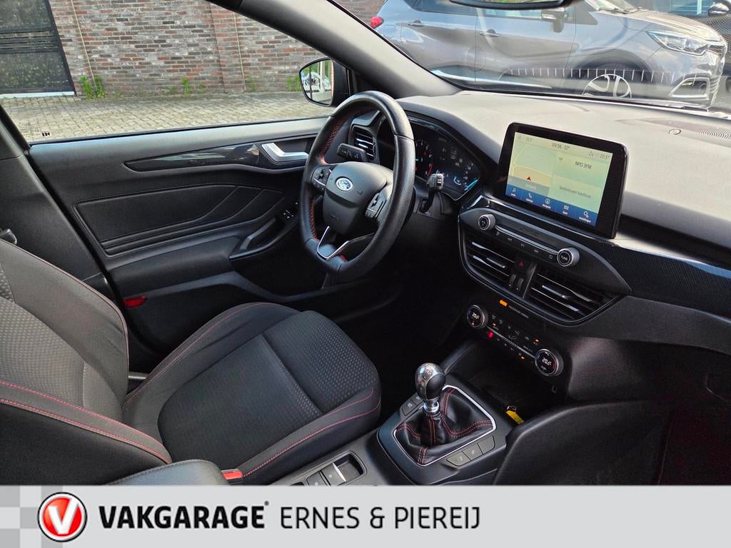 Ford Focus 1.0 EcoBoost ST Line Business, Auto's, Gebruikt, Origineel Nederlands, Bedrijf, Handgeschakeld