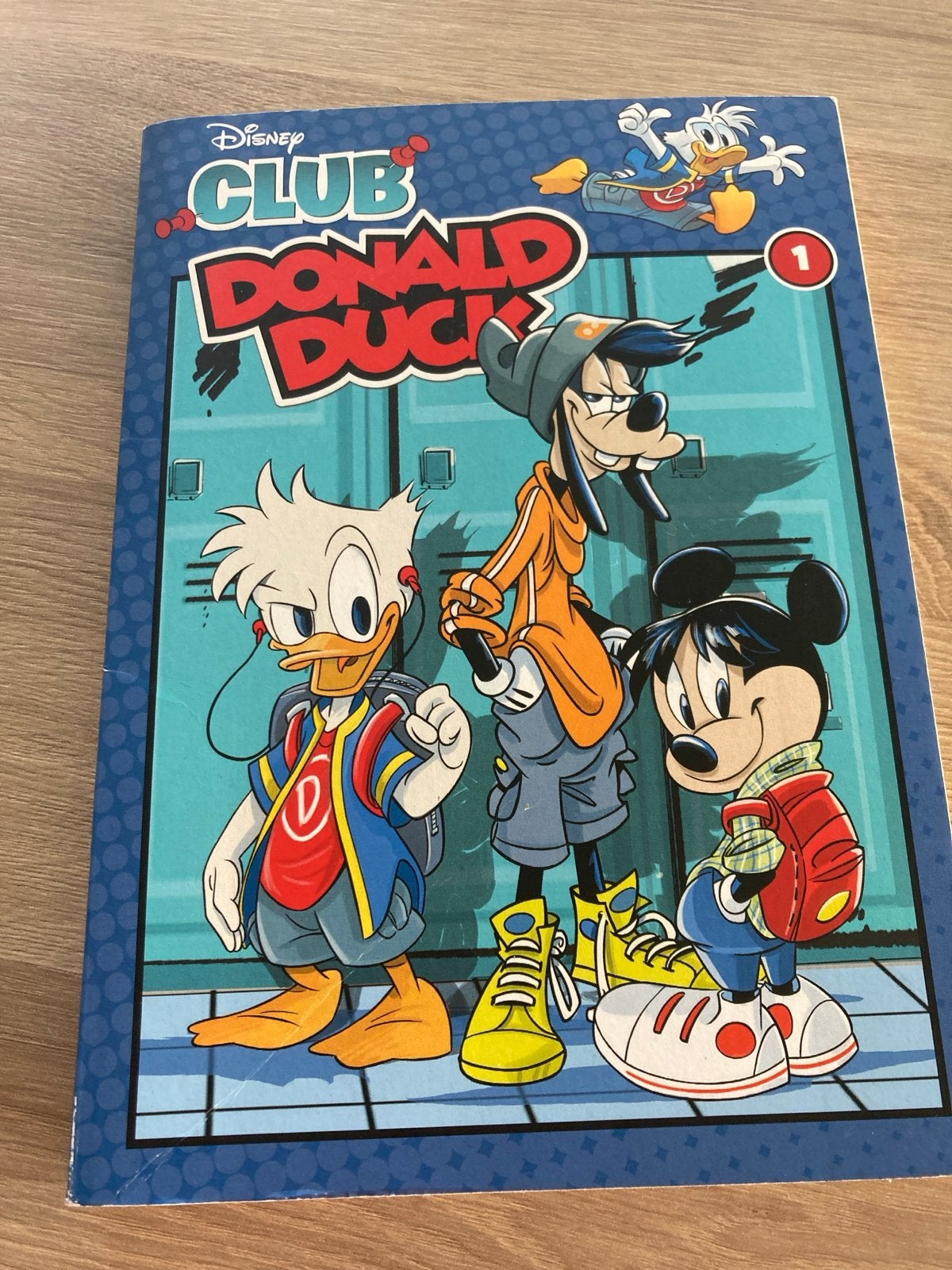 Disney Club Donald Duck - Deel 1, Eén stripboek, Ophalen of Verzenden, Gelezen