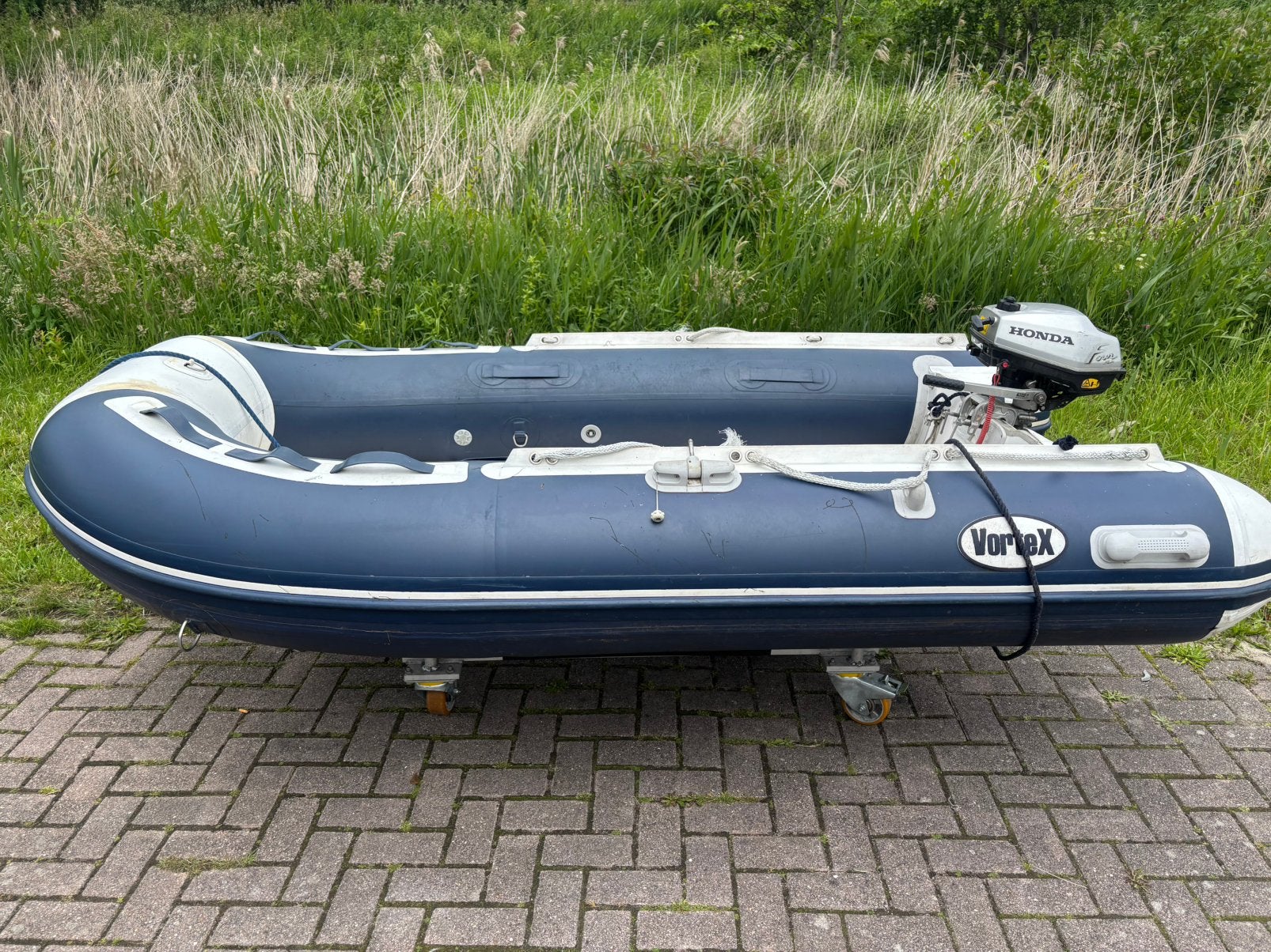 OPKNAPPER! Vortex 2,85m rubberboot met Honda 2pk 4 takt, Overige brandstoffen, Zo goed als nieuw, 2 m, Buitenboordmotor