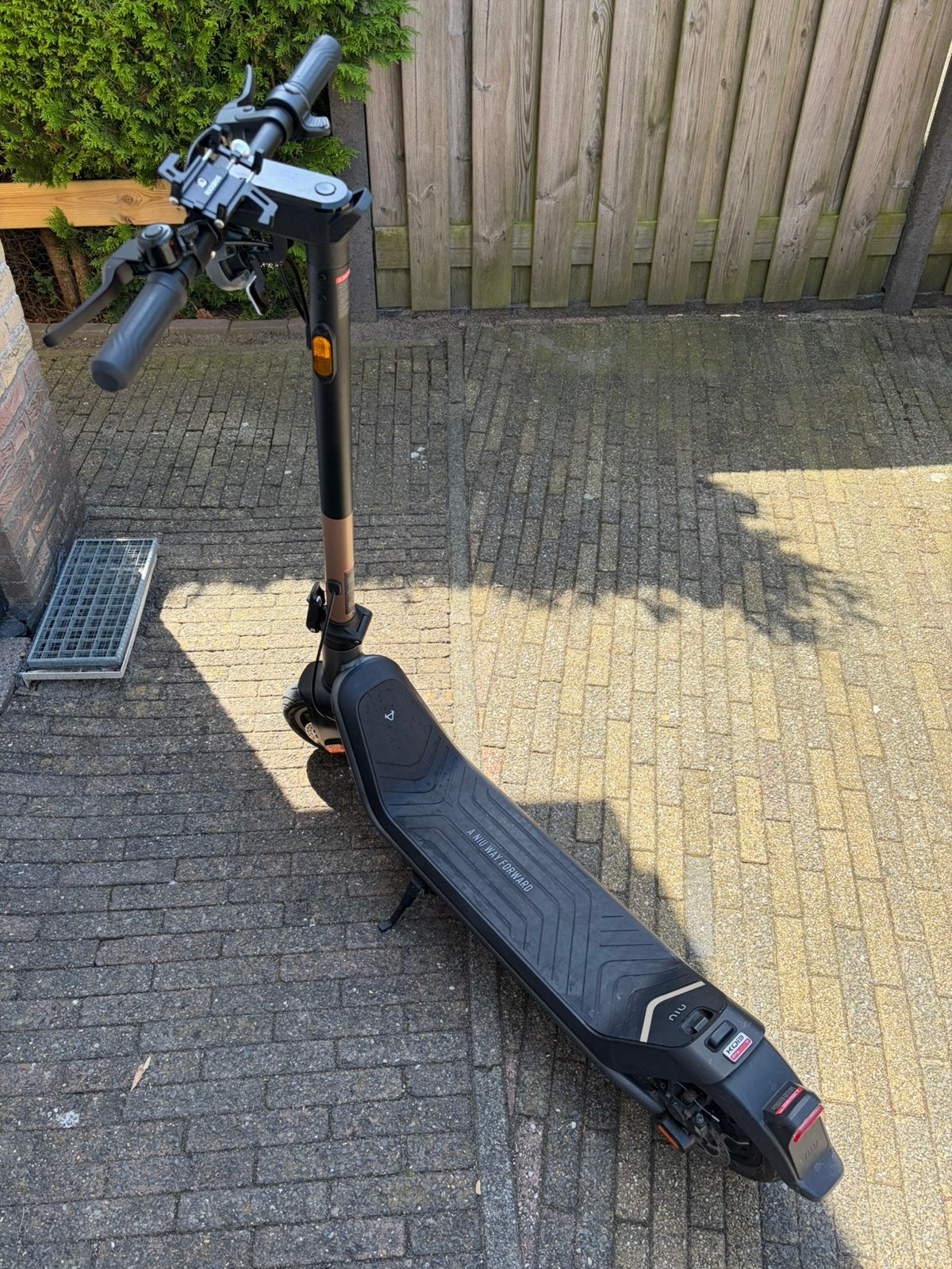 NIU KQI3 Pro elektrische step, Ophalen, Zo goed als nieuw, Elektrische step (E-scooter)