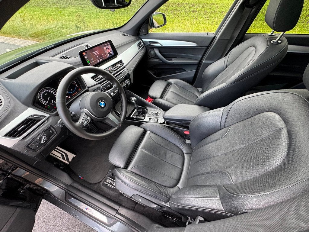 BMW X1 XDrive25e eDrive Edition M-Sport|Pano|Leer|Trekhaak|H, 8 kWh, Gebruikt, Vierwielaandrijving, Hybride Elektrisch/Benzine