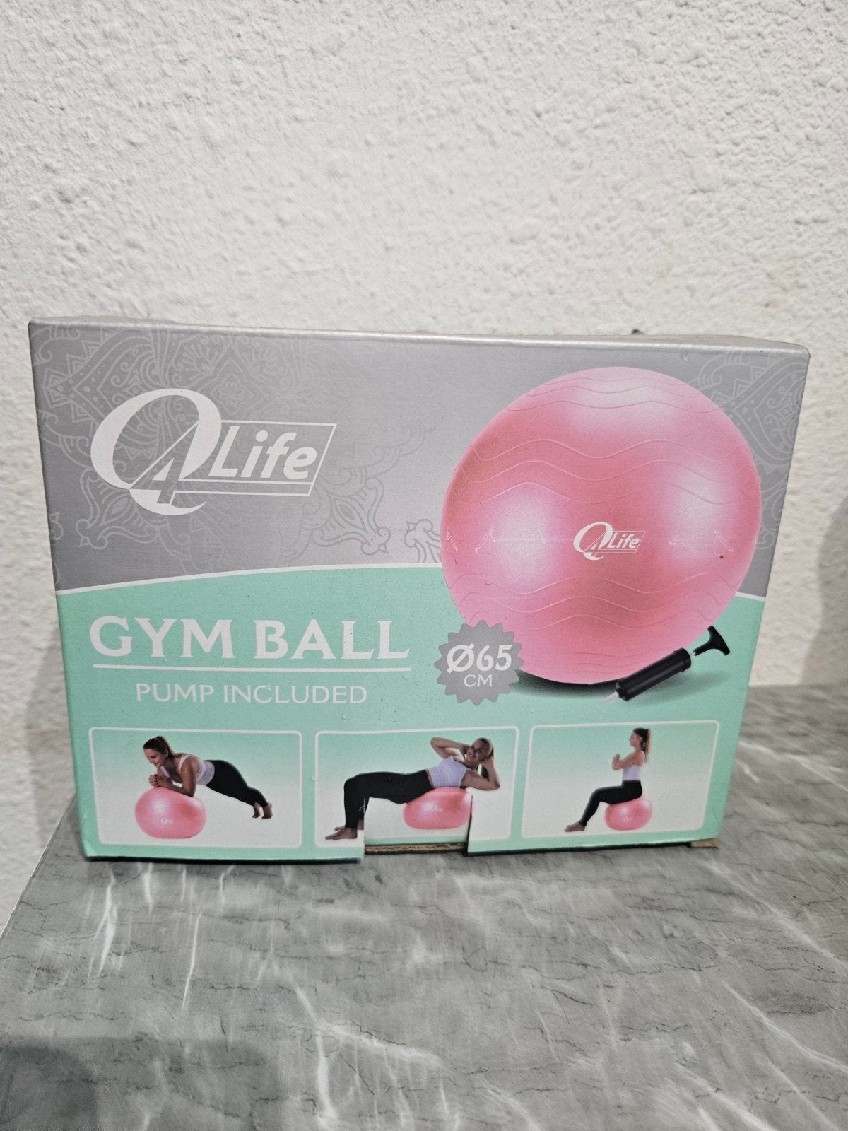 Q4Life Gymbal Roze Ø65 cm met Pomp - Nieuw in Doos, Ophalen of Verzenden, Nieuw, Benen, Fitnessbal