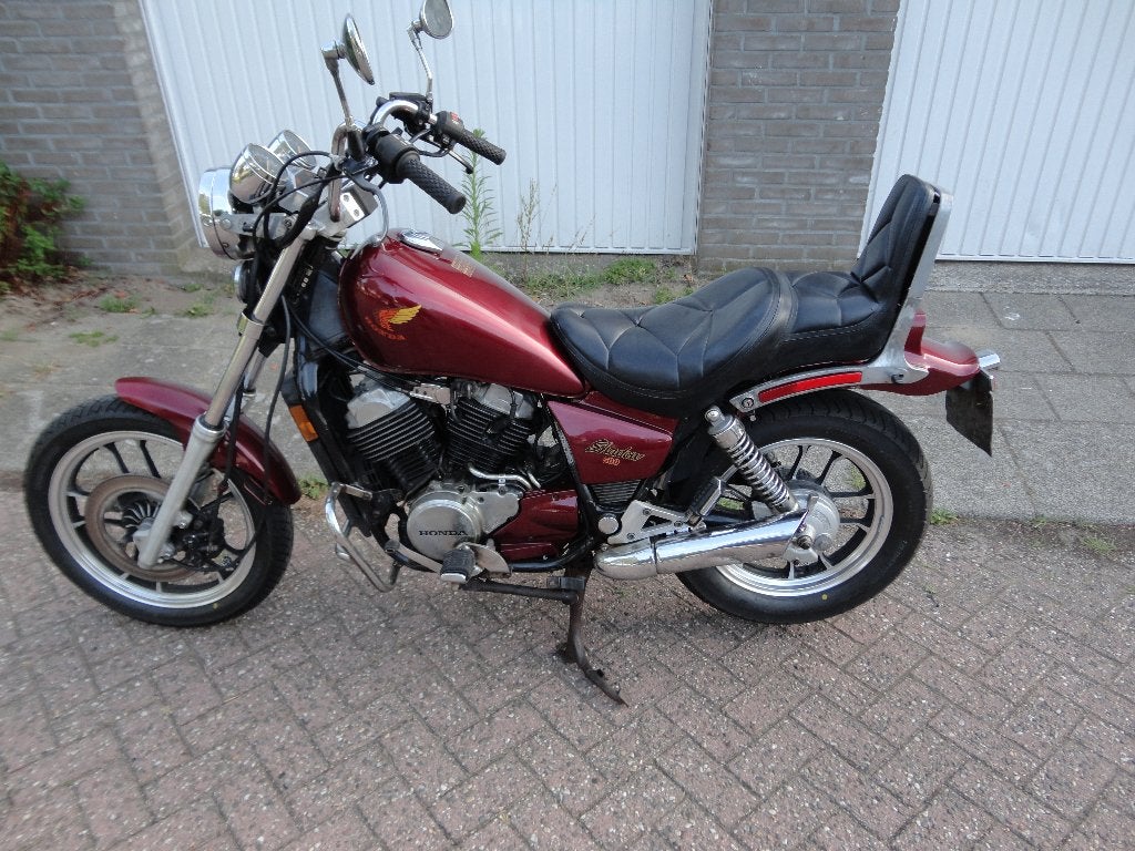 motor Honda Shadow, Cardan-aandrijving, Occasion, 4 cilinders, Chopper