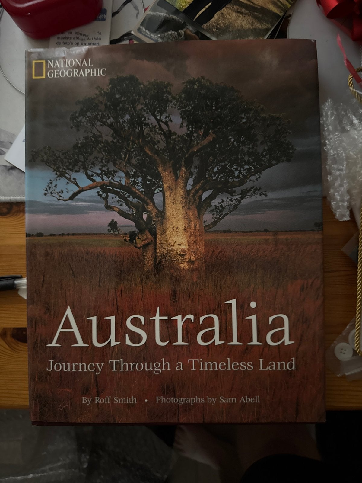 National Geographic: Australië - Tijdloze Reis, Australië en Nieuw-Zeeland, Zo goed als nieuw, Reisgids of -boek, Ophalen
