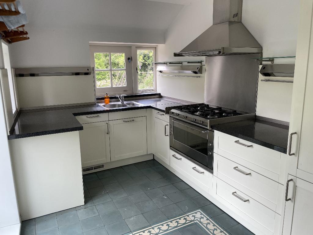 Prachtige complete keuken, Huis en Inrichting, Keuken | Complete keukens, Ophalen, U-keuken, Graniet of Steen, Zo goed als nieuw