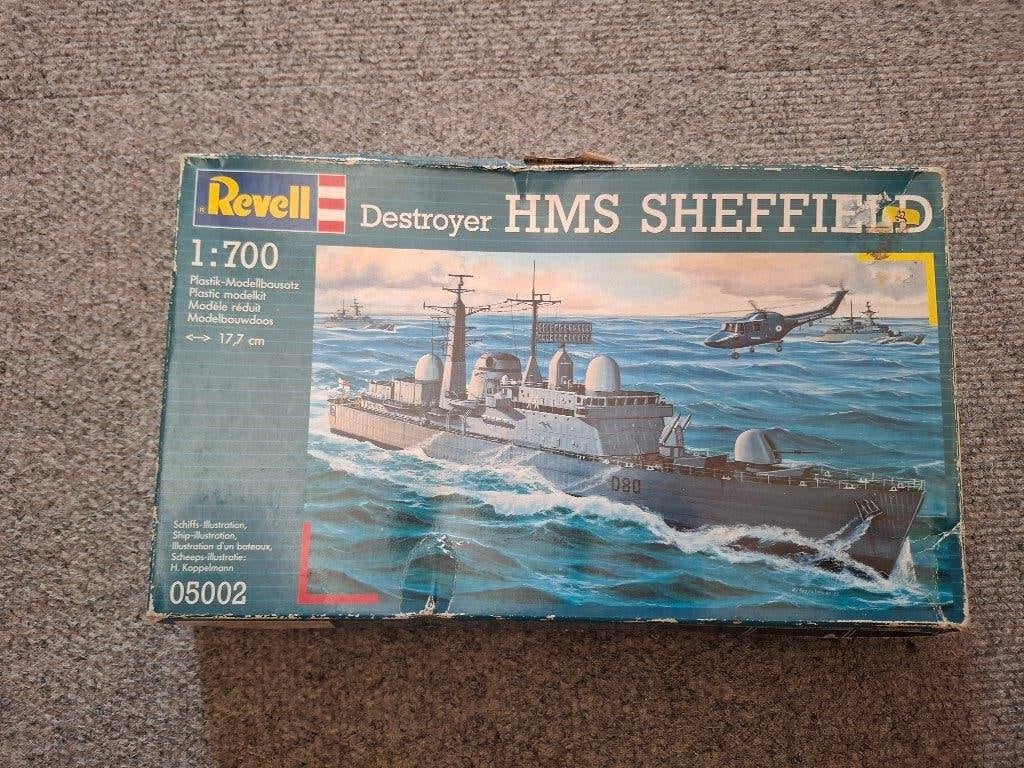 1/700 Revell HMS Sheffield destroyer, Ophalen of Verzenden, Zo goed als nieuw, 1:200 of kleiner, Revell