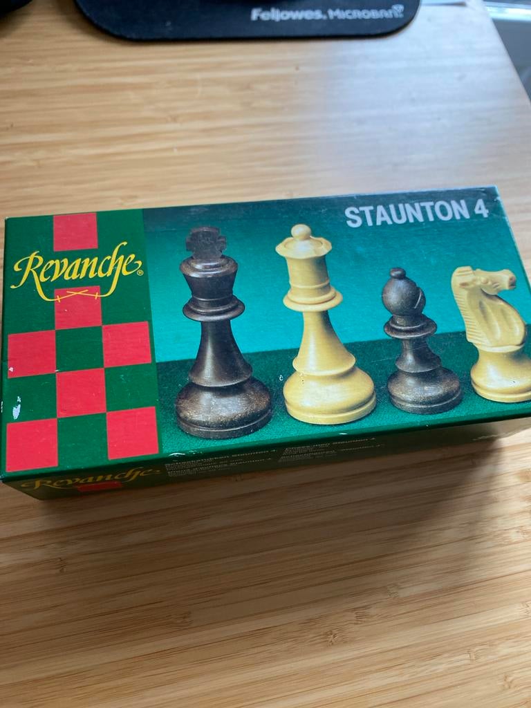 Revanché Staunton 4 Schaakstukken - Gebruikt, Hobby en Vrije tijd, Een of twee spelers, Ophalen of Verzenden, Gebruikt