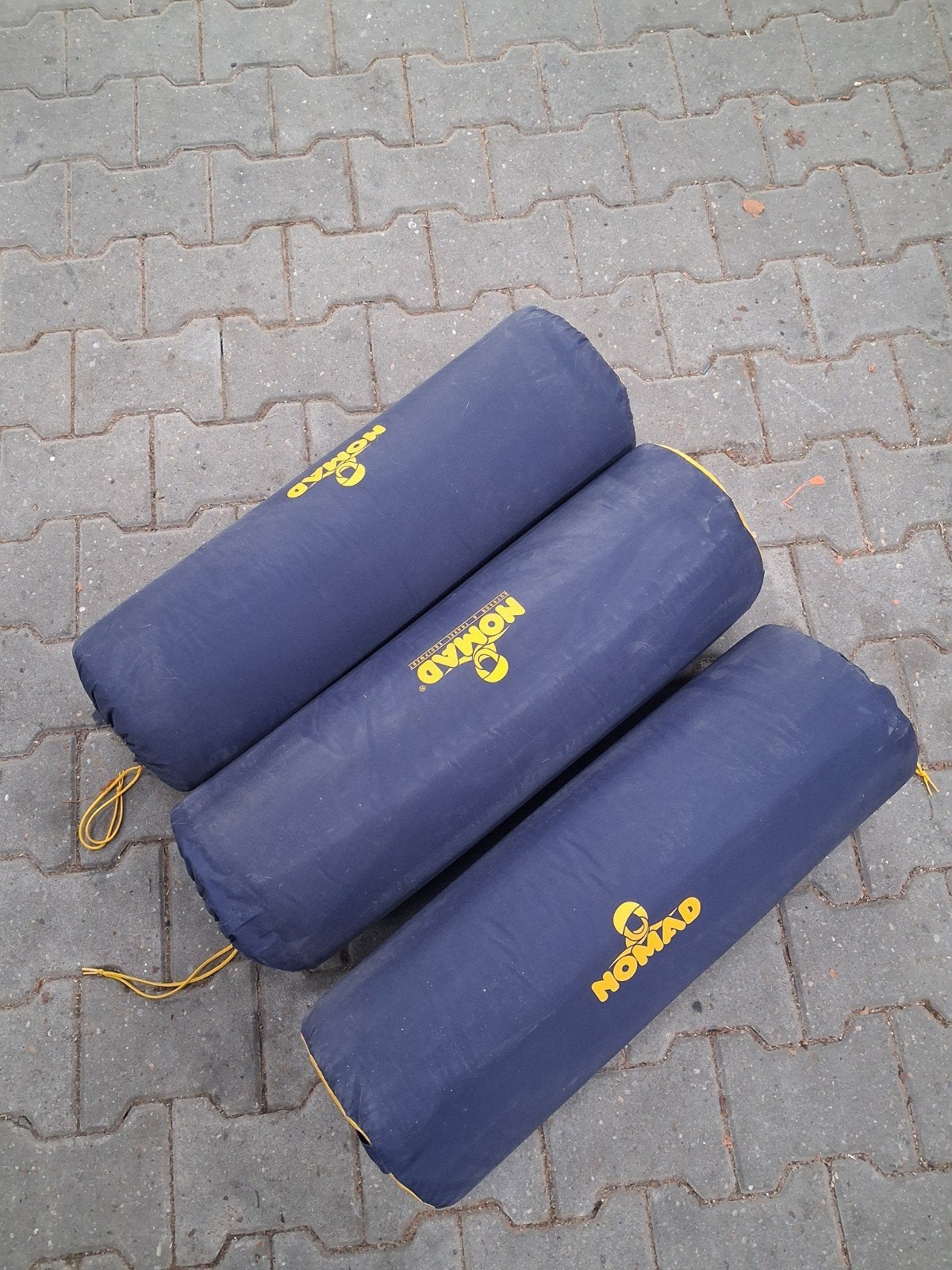3 stuks slaapmat Nomad, Ophalen, Gebruikt