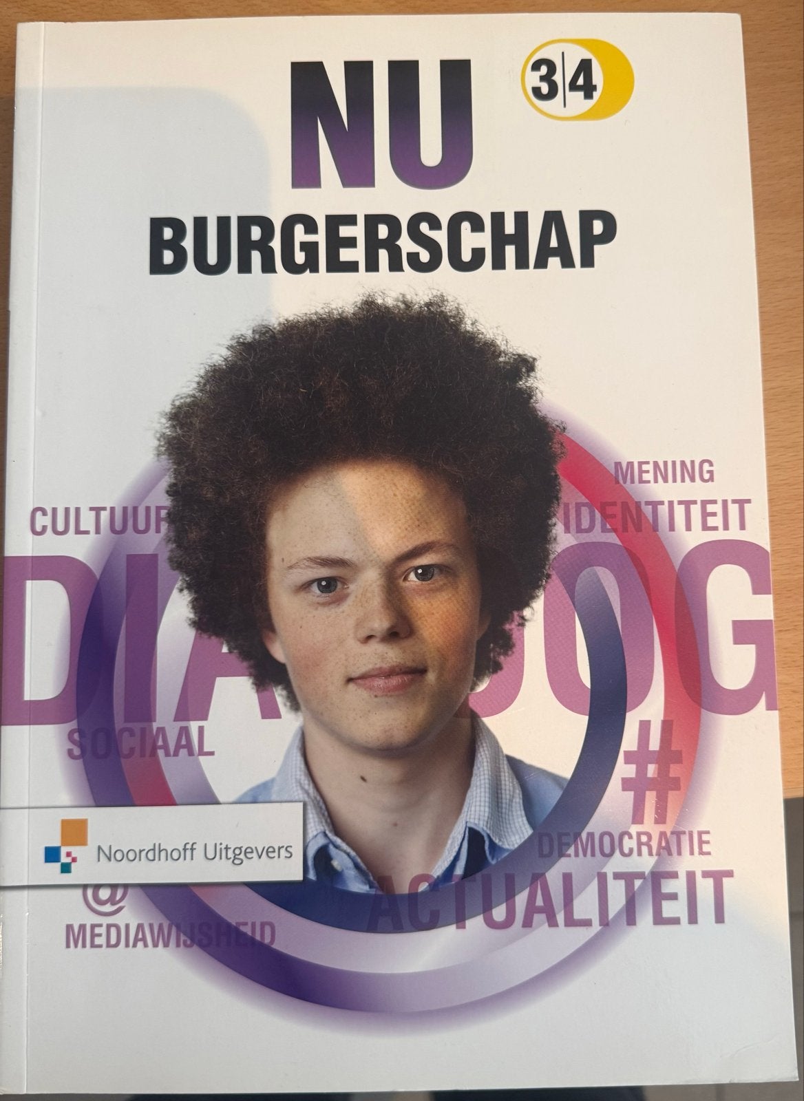 NU Burgerschap 34 - Noordhoff Uitgevers, Boeken, Ophalen of Verzenden, Gamma, Zo goed als nieuw, Overige niveaus